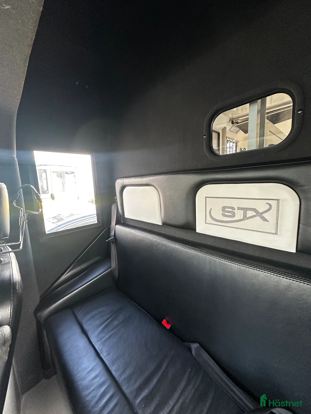 Hästlastbilar  fordon & transport till salu: Super fin STX Hästbuss  i Södertälje - Annons 15