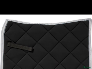 Schabrak & Vojlockar hästutrustning till salu: Oanvändt dressyr schabrak i Karlstad - Annons 3