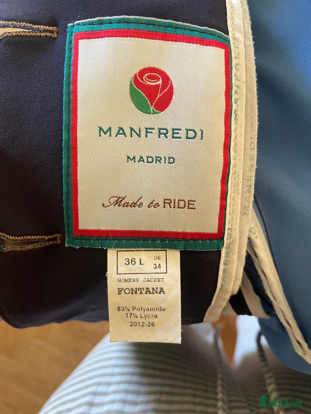 Jackor & Kavajer ryttarutrustning till salu: Blå Manfredi kavaj  i Enköping - Annons 8