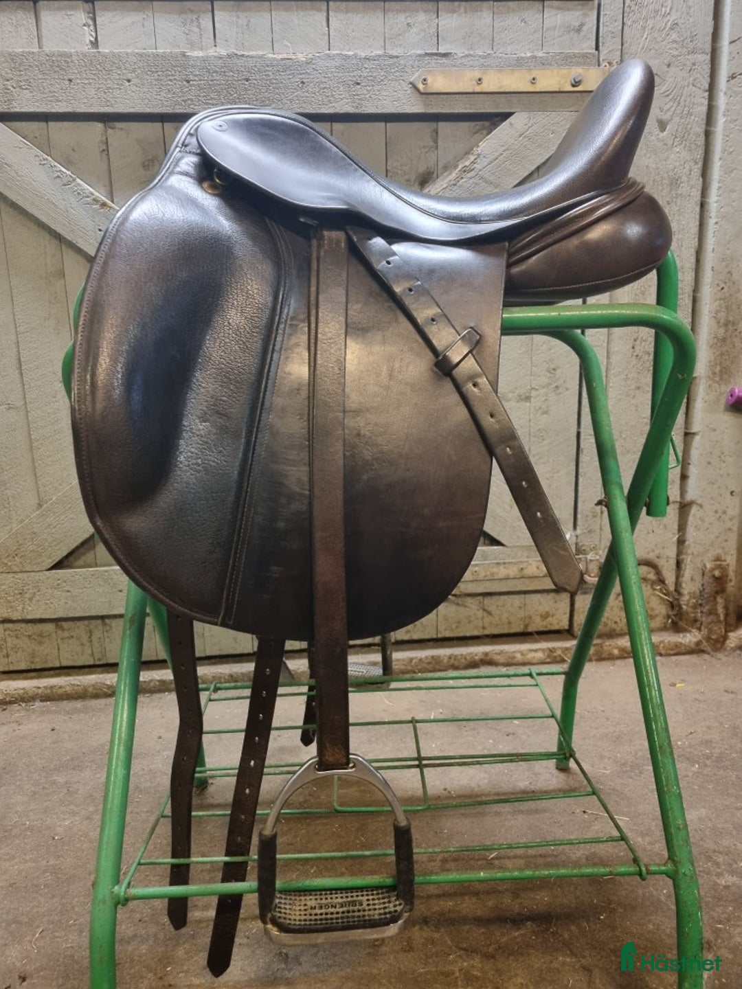 Sadlar hästutrustning till salu: Välvårdad sadel  i Ödsmål - Annons 2