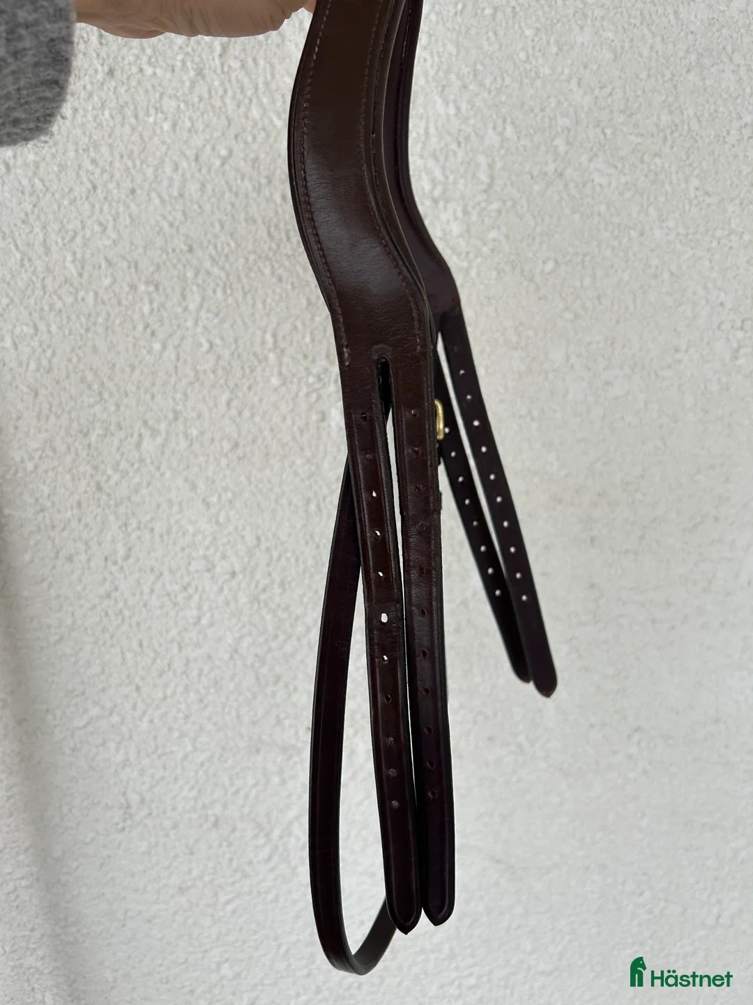 Träns hästutrustning till salu: Dyon nackstycke med käkrem - Annons 3