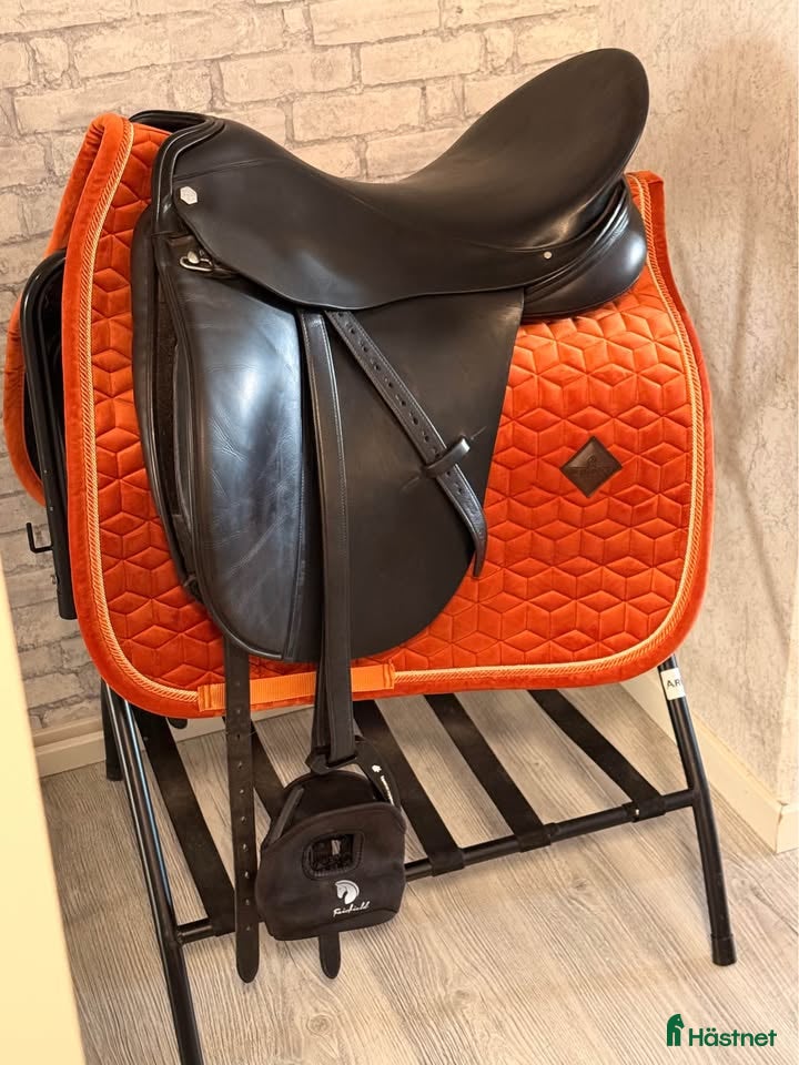 Sadlar hästutrustning Albion med hög komfort - Annons 7