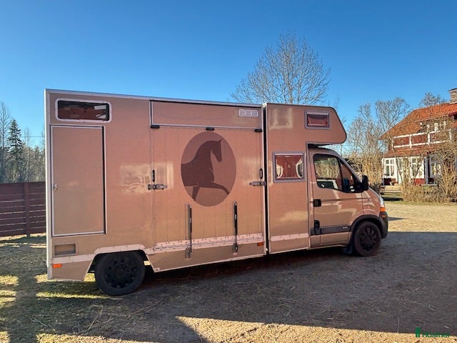Hästlastbilar  fordon & transport till salu: Hästlastbil Meeting B-kort - Annons 1