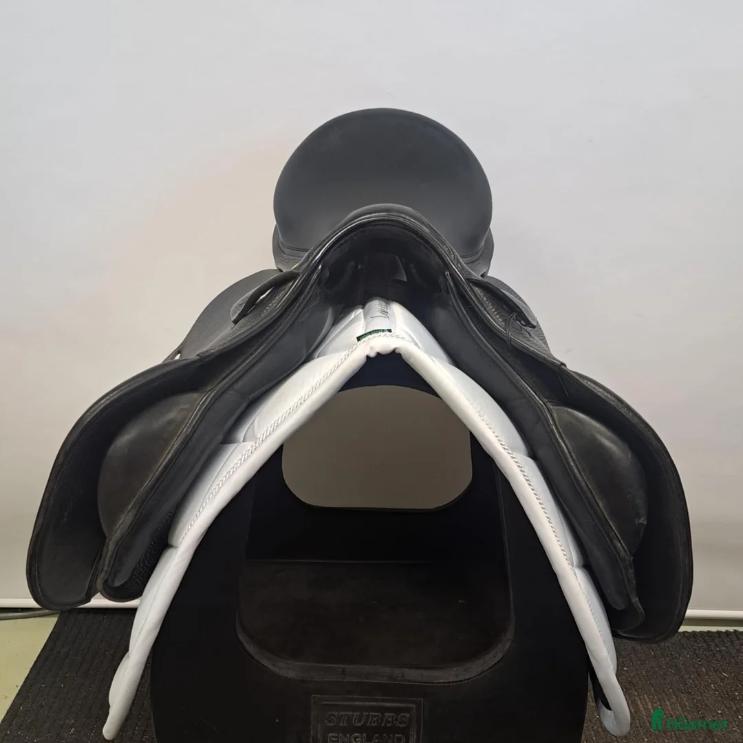 Sadlar hästutrustning till salu: Hippos Green Star - Annons 2