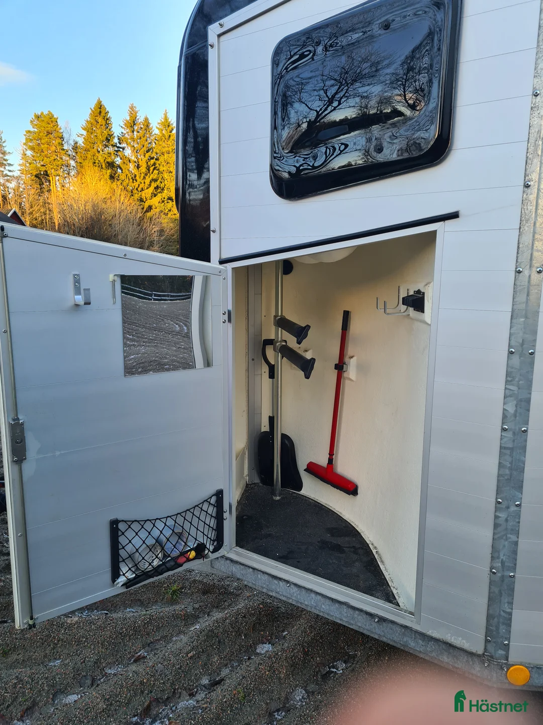 Hästtransporter  fordon & transport till salu: Böckmann Portax Esprit  i Uddevalla - Annons 4