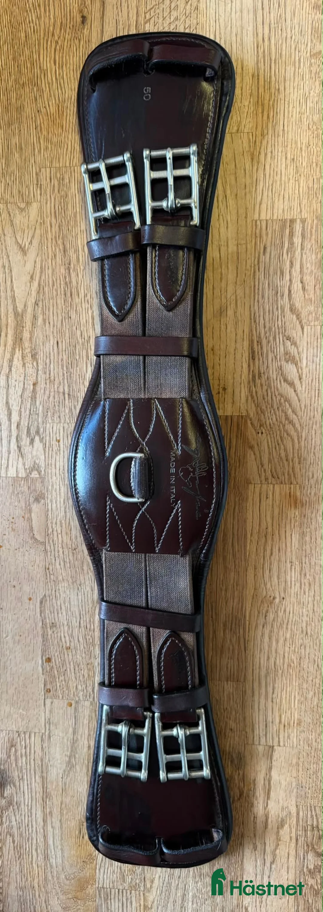 Sadeltillbehör hästutrustning till salu: Equipe brun sadelgjord dressyr 50cm - Annons 1