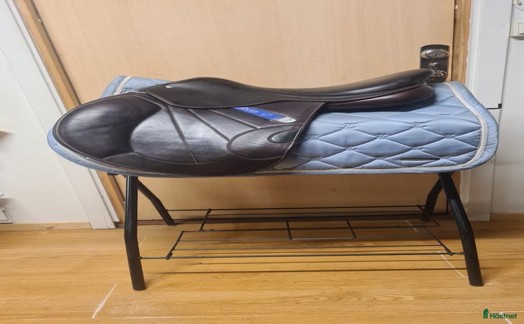 Sadlar hästutrustning till salu i Hamneda - Annons 12