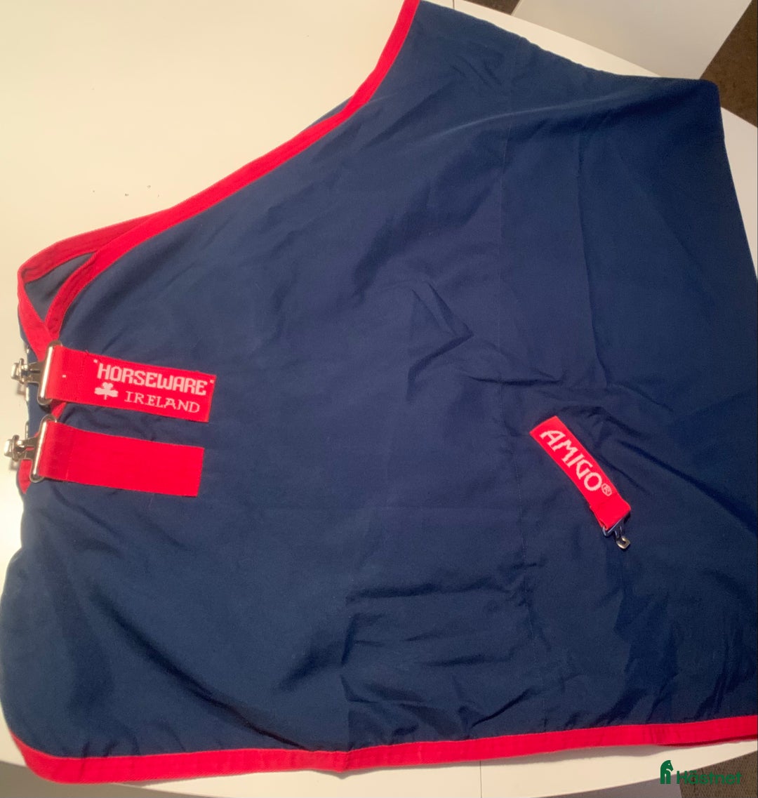 Täcken hästutrustning till salu: Horseware Stalltäcken strl 125, 130 i Munsö - Annons 3