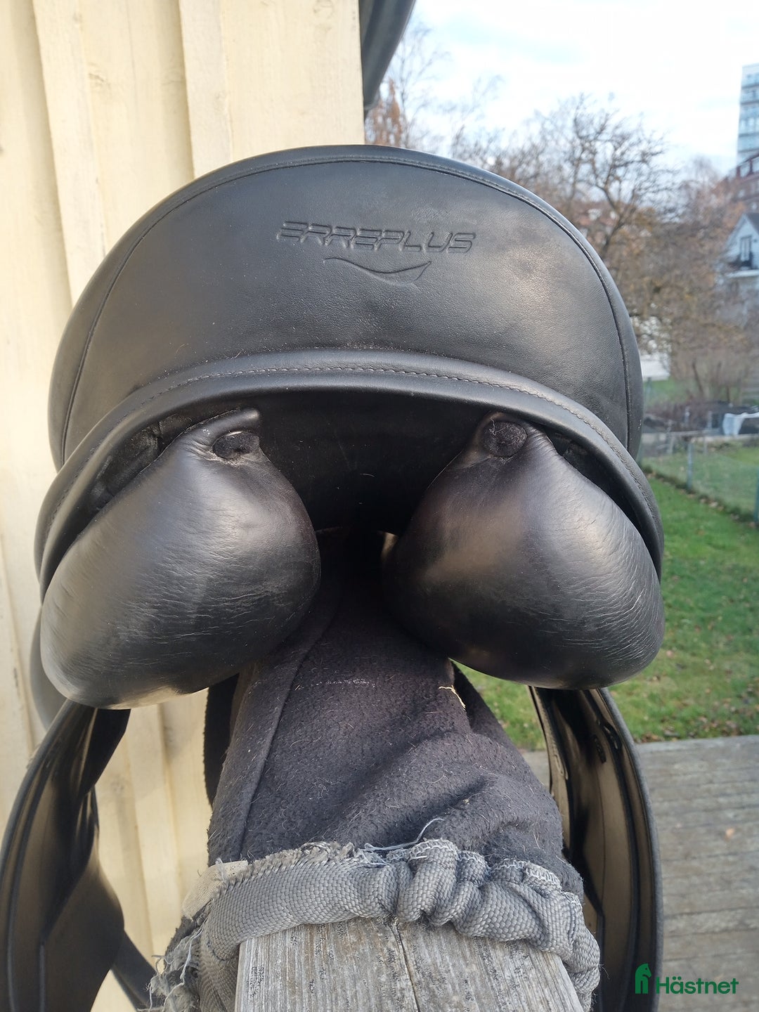 Sadlar hästutrustning till salu: Erresplus Vittoria i Huddinge - Annons 2