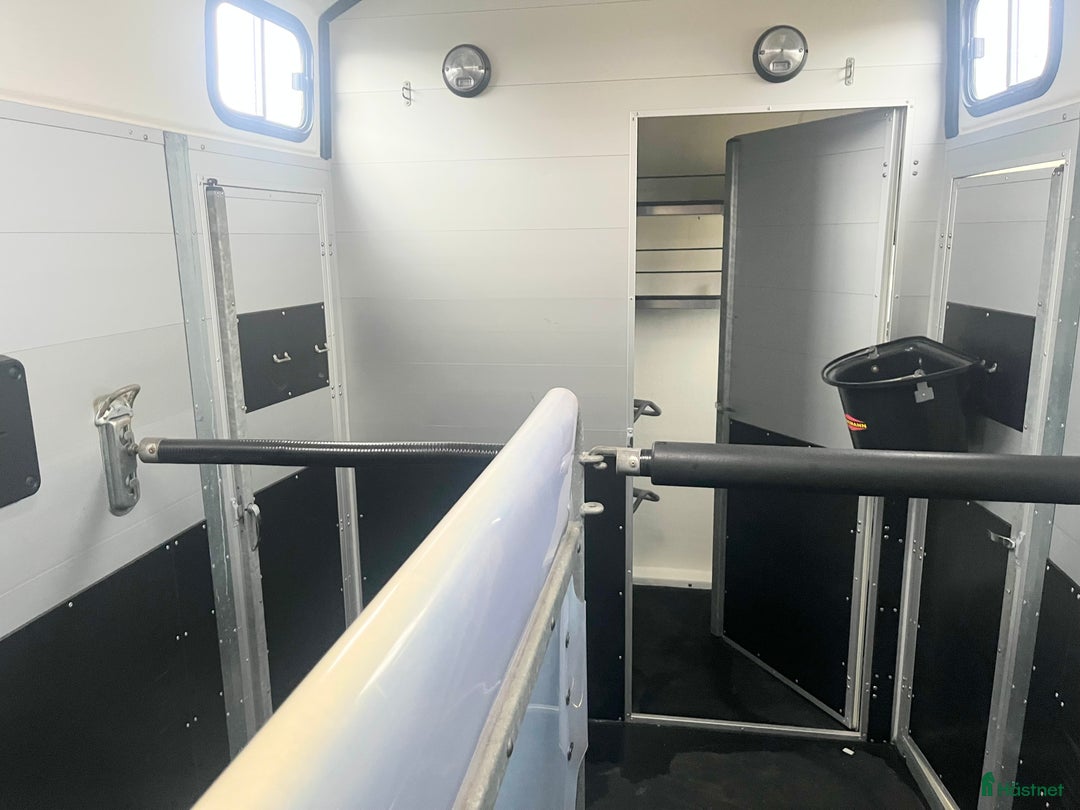 Hästtransporter  fordon & transport till salu: Böckmann Big Portax i Klippan - Annons 9