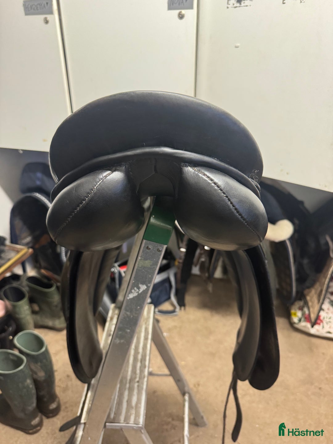 Sadlar hästutrustning till salu: Lemetex dressyrsadel  i Örebro - Annons 5