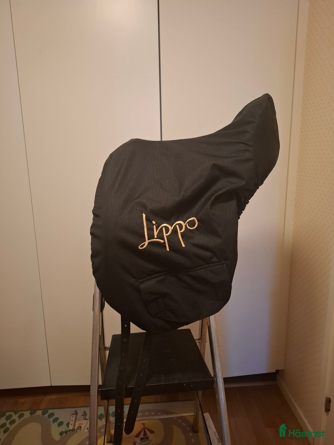 Sadlar hästutrustning till salu: Lippo Supreme Azzario 17,5' i Sollentuna - Annons 4