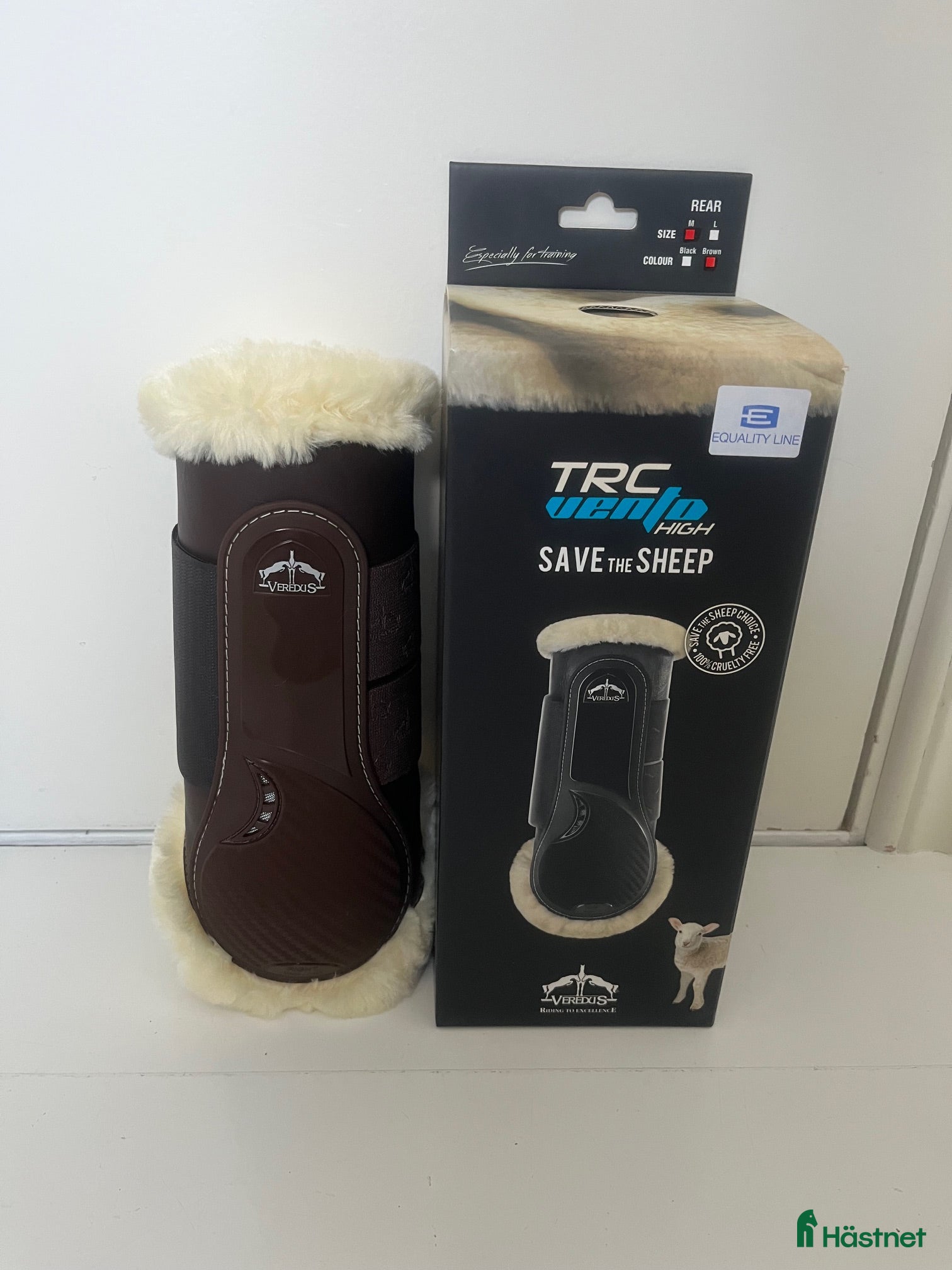 Benskydd hästutrustning till salu: Veredus TRC Vento High bakbenskydd i Jönköping - Annons 24