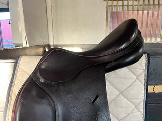 Sadlar hästutrustning till salu: Equipe hoppsadel linnea i Kungälv - Annons 20