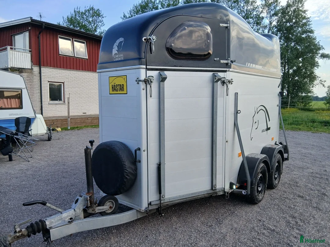 Hästtransporter  fordon & transport till salu: Välskött Cheval Liberté - Annons 2