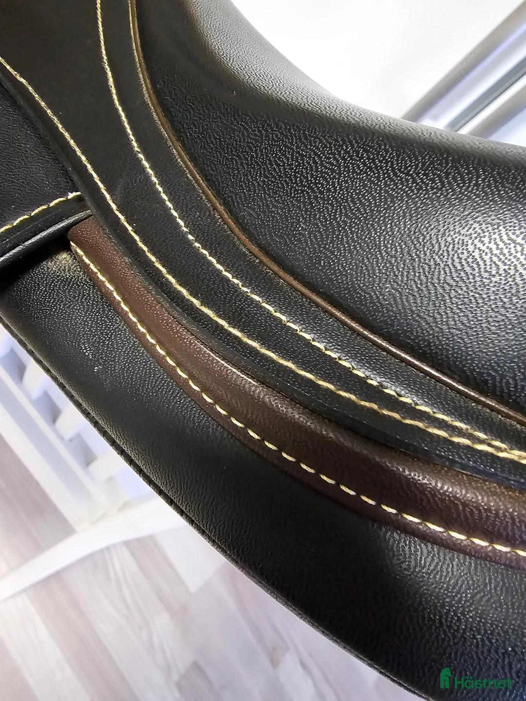 Sadlar hästutrustning till salu: Lippo Smart 17,5tum.  - Annons 7