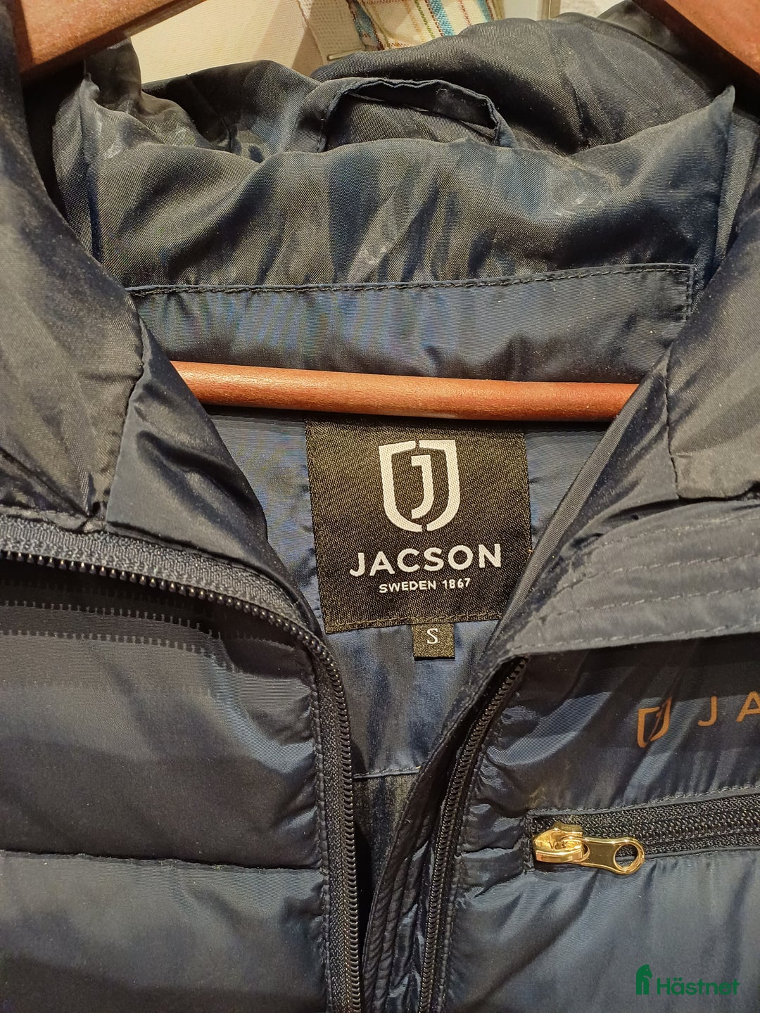 Jackor & Kavajer ryttarutrustning till salu: Jacson ridkappa Mary  i Partille - Annons 3