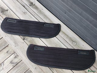 Sadeltillbehör hästutrustning till salu: Prestige trapezium paddar i Gråbo - Annons 21