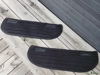 Sadeltillbehör hästutrustning Prestige trapezium paddar i Gråbo - Annons 8