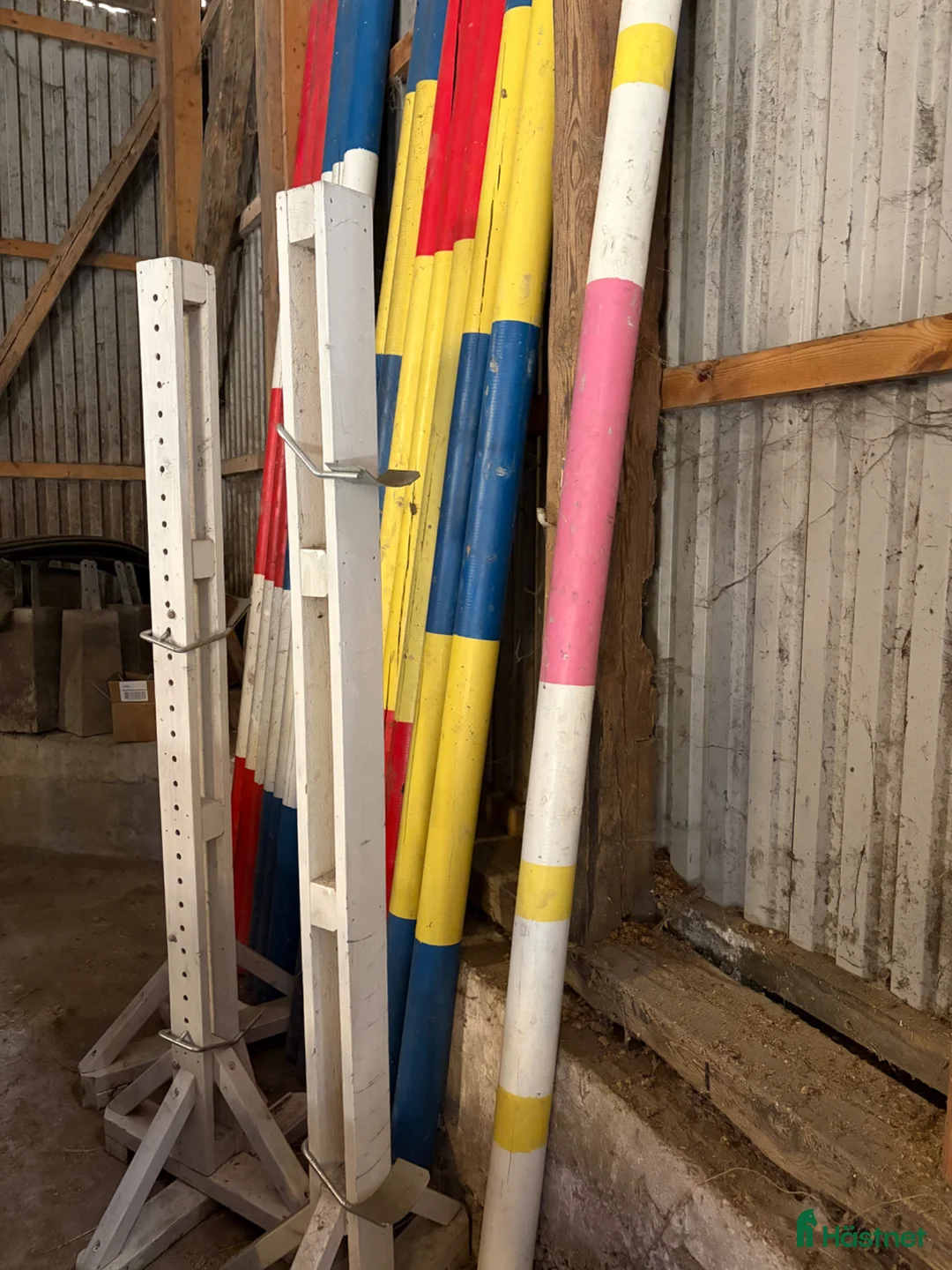 Övrig utrustning övrig utrustning till salu: Kompletta hopphinder och cavaletti - Annons 2