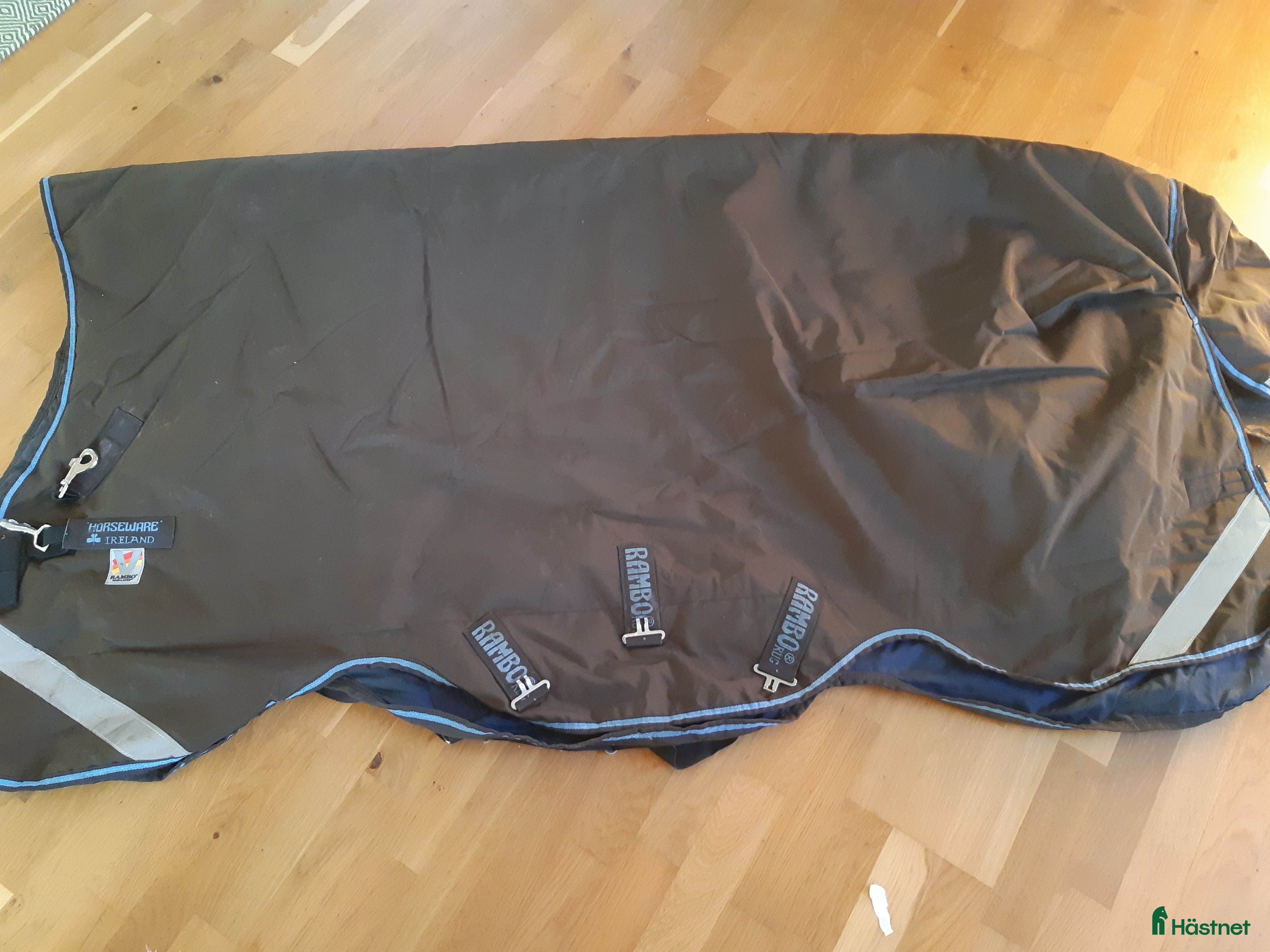 Täcken hästutrustning till salu: Rambo Wug 250g stl 140 i Linghem - Annons 7