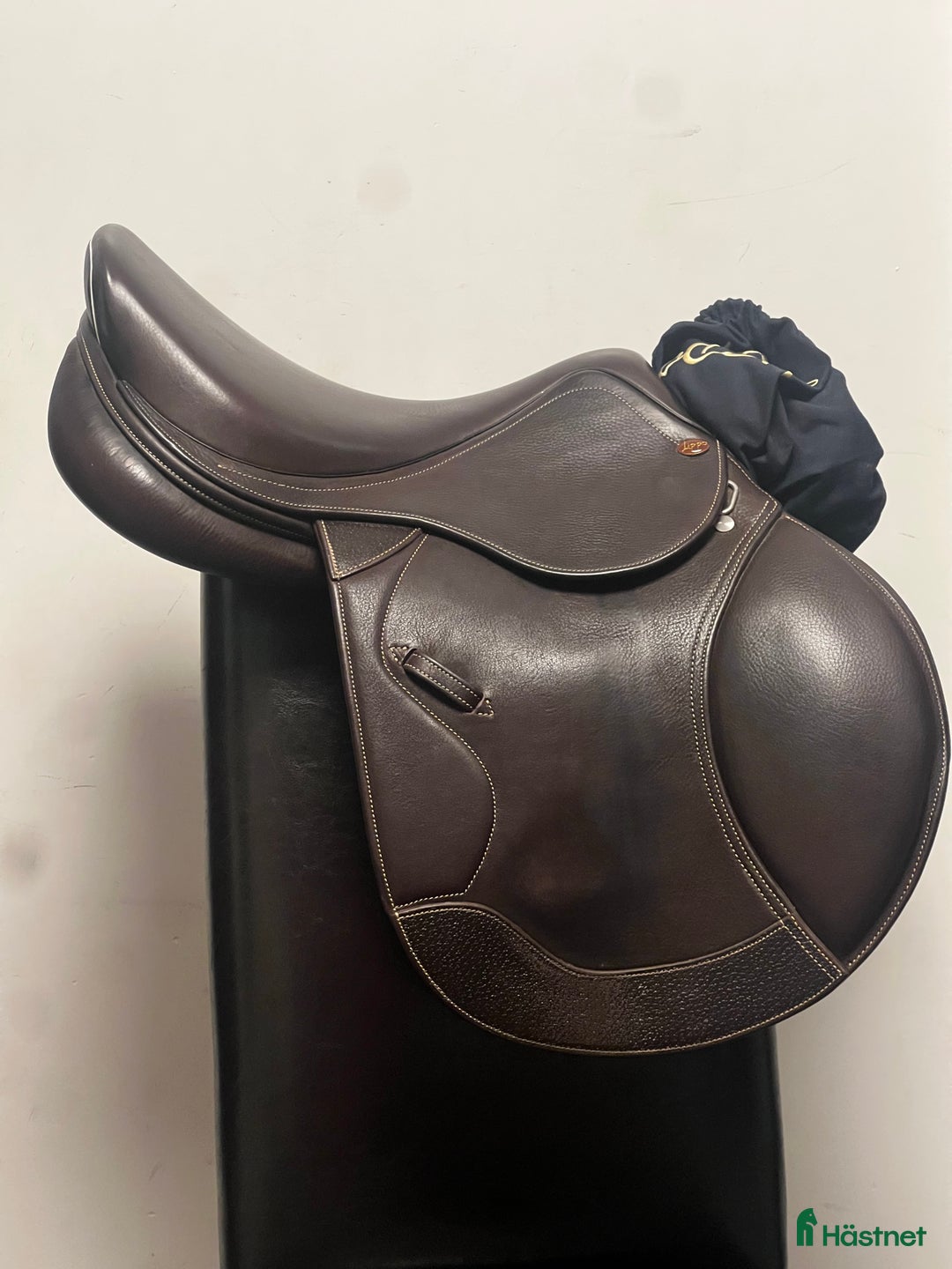 Sadlar hästutrustning till salu: Lipposadel i Umeå - Annons 1