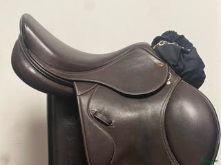 Sadlar hästutrustning till salu: Lipposadel i Umeå - Annons 4