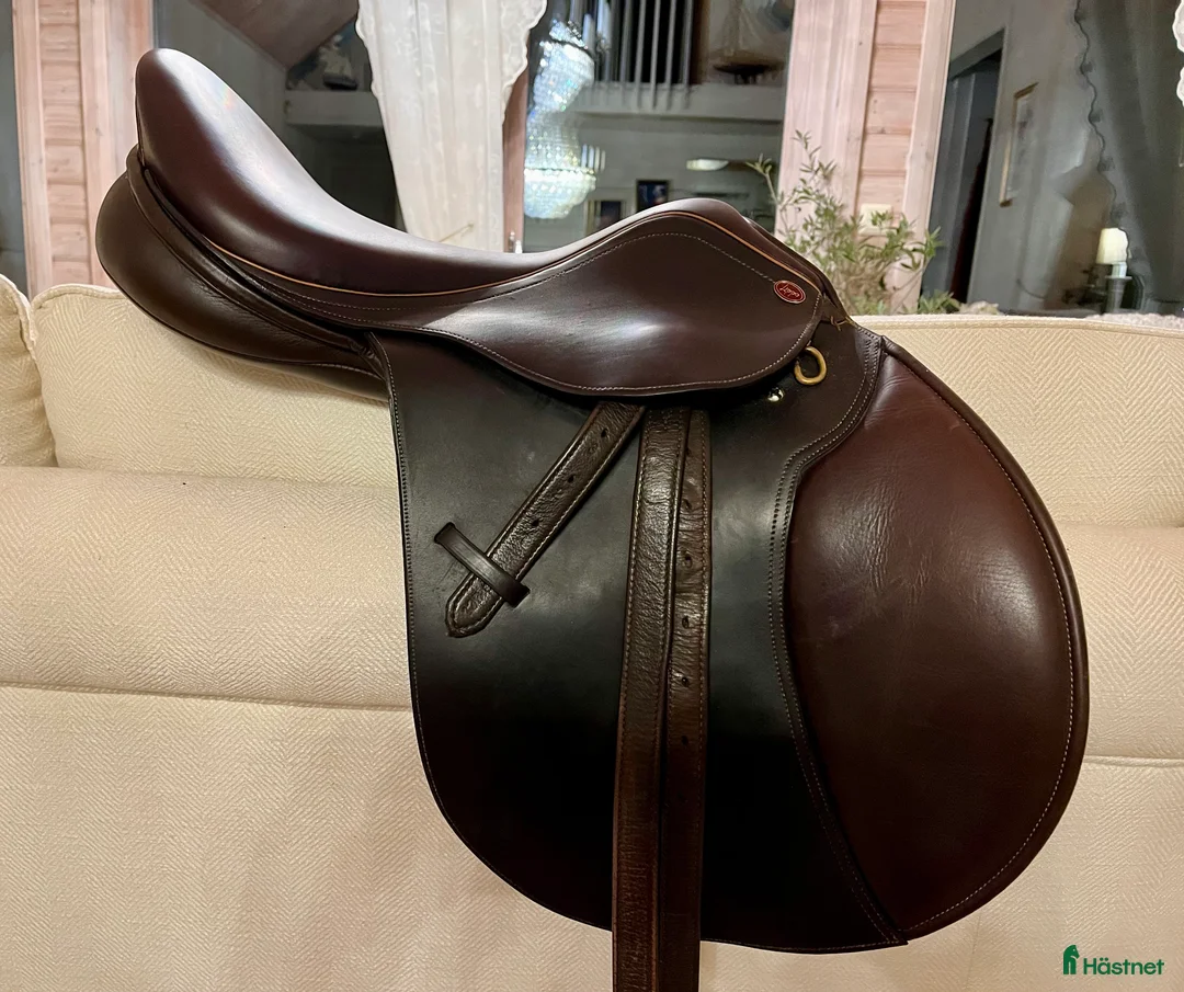 Sadlar hästutrustning till salu: Lippo Marcello  i Arvika - Annons 1