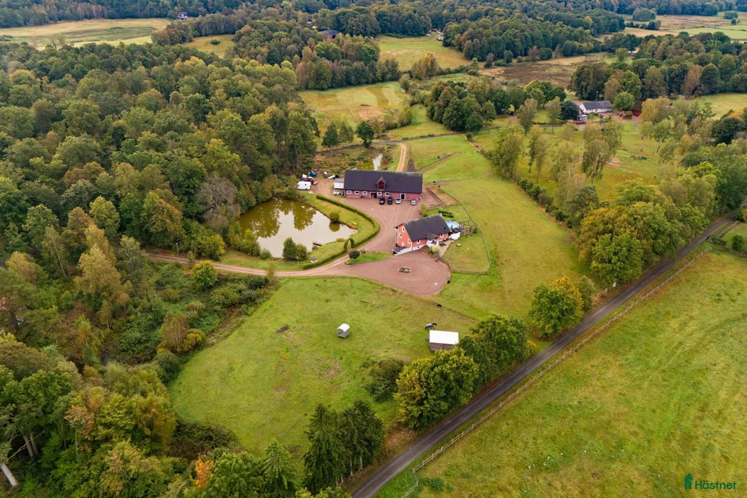  hästgårdar till salu: Östra Nyrup 123 i Höör - Annons 1