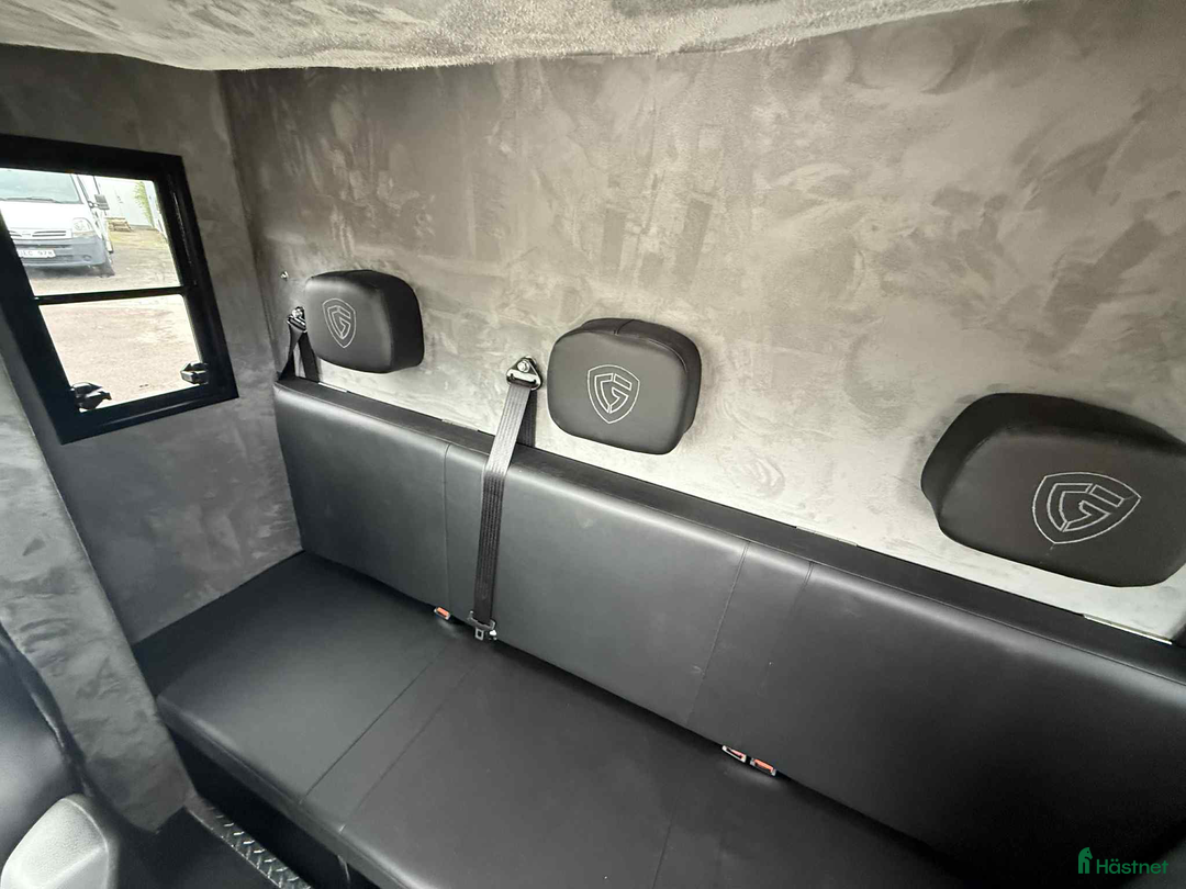 Hästlastbilar  fordon & transport till salu: NORDIC HORSE 5 STUTERI *HÖG LASTVIKT* i Köping - Annons 17