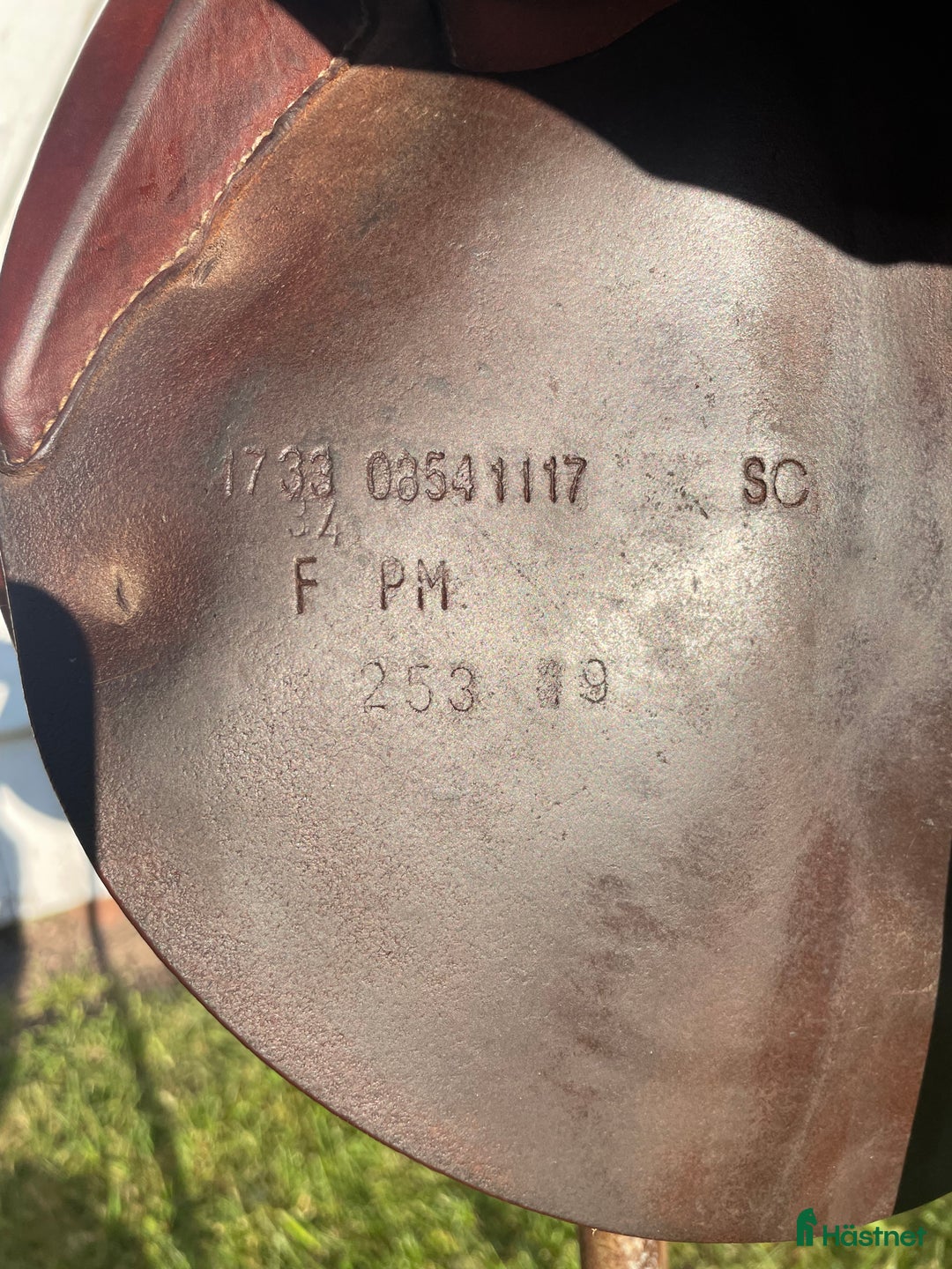 Sadlar hästutrustning till salu: Renaissance hoppsadel i Harplinge - Annons 5