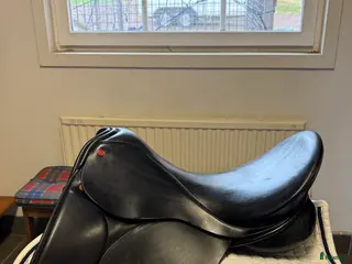 Sadlar hästutrustning Wellington Elite 17½” – toppskick i Lidköping - Annons 12