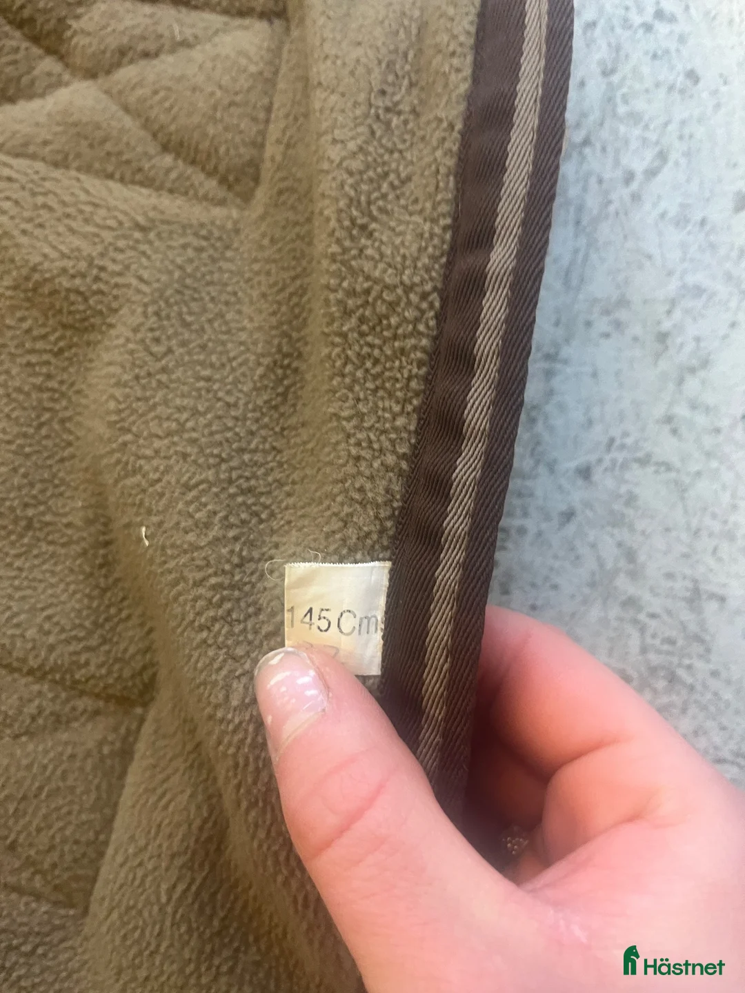 Täcken hästutrustning till salu: Fleecetäcke 145 - Annons 4