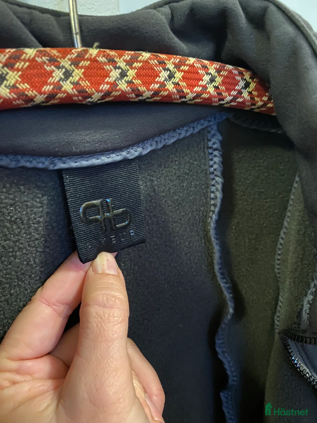 Övrigt Ridkläder ryttarutrustning till salu: Prissänkt Pikeur slät fleece - Annons 3