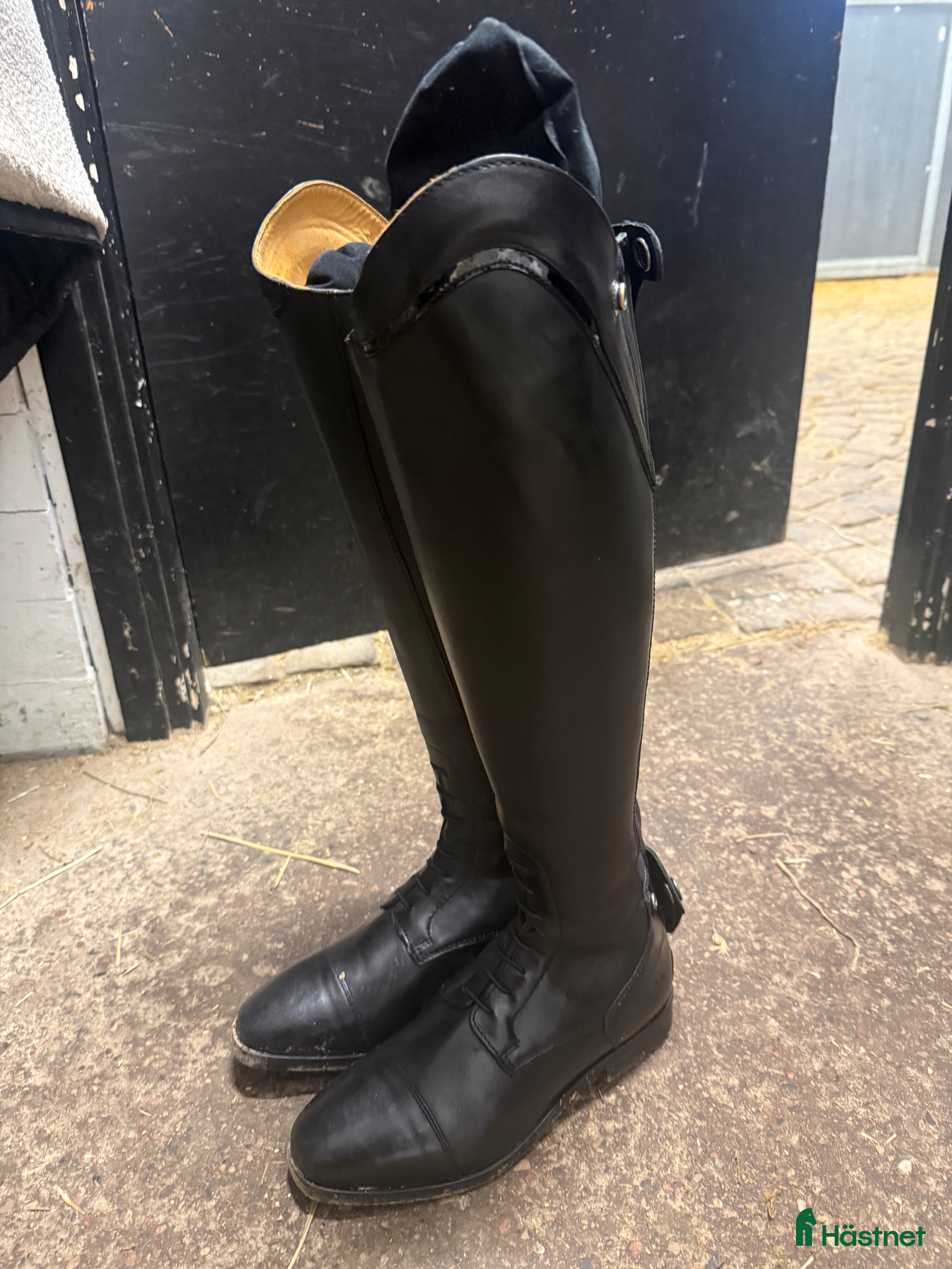 Ridstövlar ryttarutrustning till salu: Ridstövlar  i Trelleborg - Annons 10
