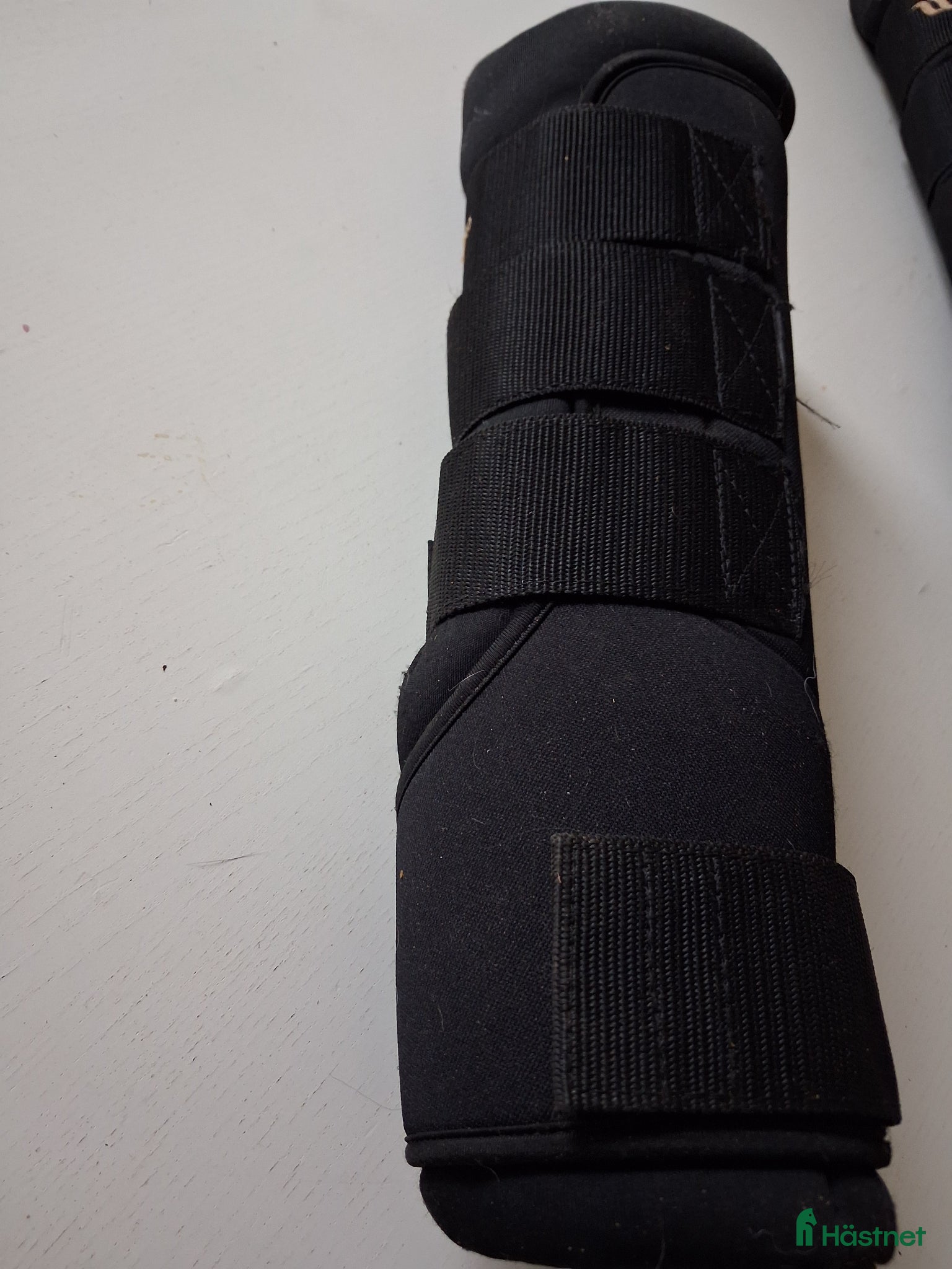 Benskydd hästutrustning Back on track  stallbandage  - Annons 3