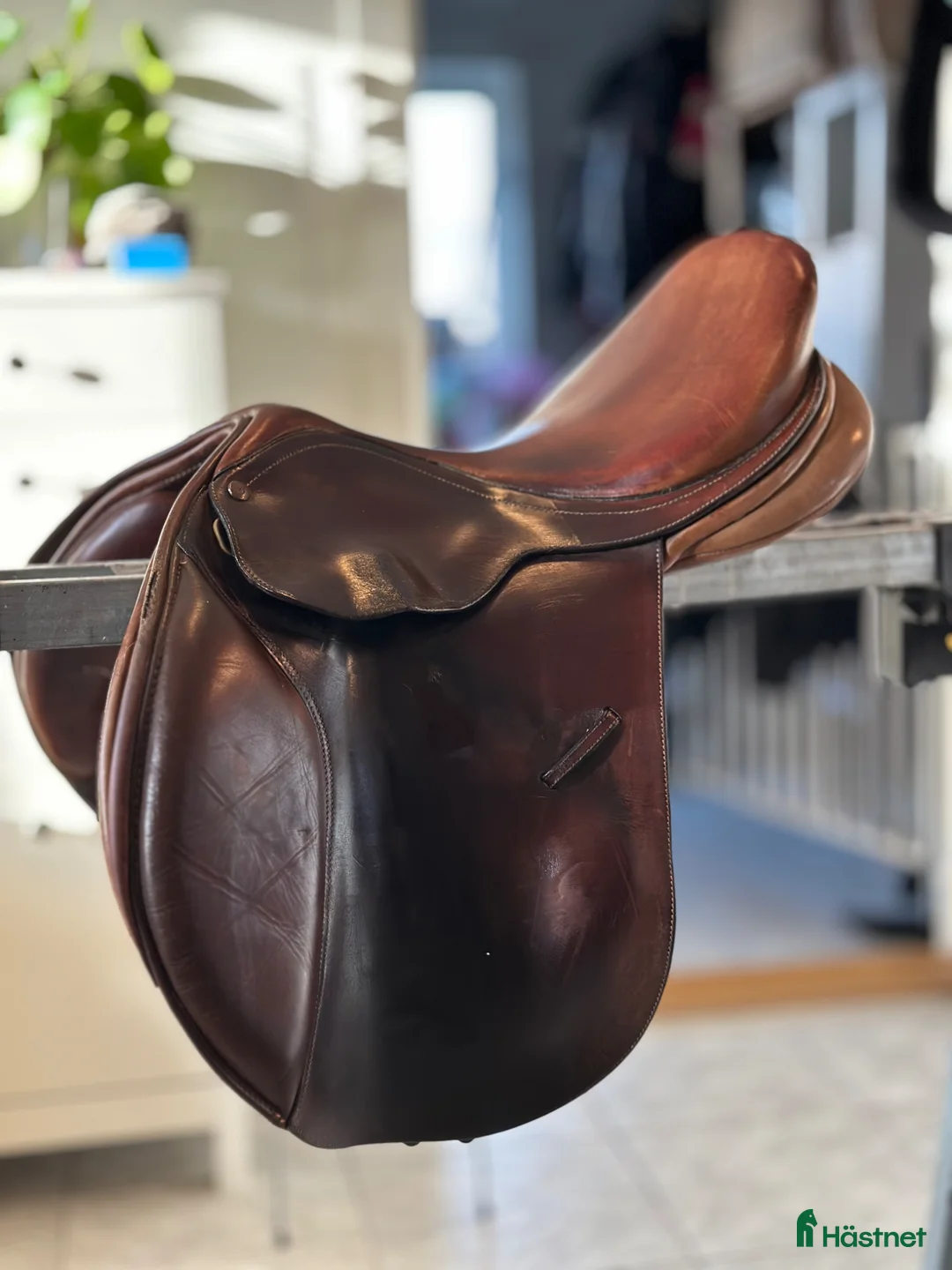 Sadlar hästutrustning till salu: Bates australia - Annons 1