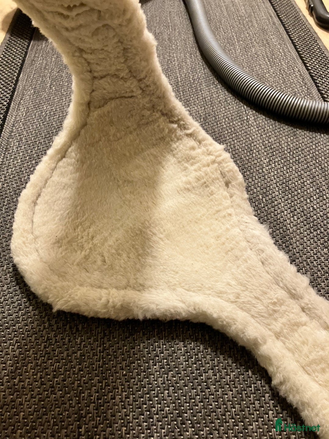 Sadeltillbehör hästutrustning till salu: Knights hoppgjord med fluff i Norrköping - Annons 4