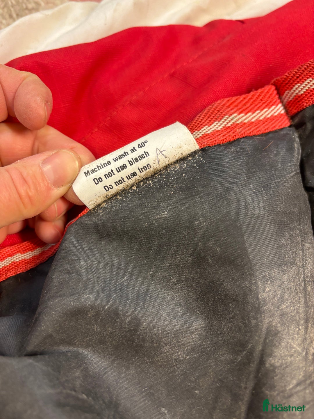 Täcken hästutrustning till salu: Nisch vinter/regntäcke i Sollerön - Annons 8