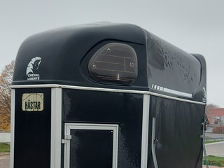 Hästtransporter fordon & transport till salu: Cheval Liberte tvåhästar i Båstad - Annons 1