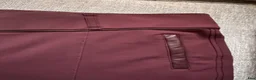 Ridbyxor ryttarutrustning till salu: Snygga vinröda ridbyxor  i Borlänge - Annons 3