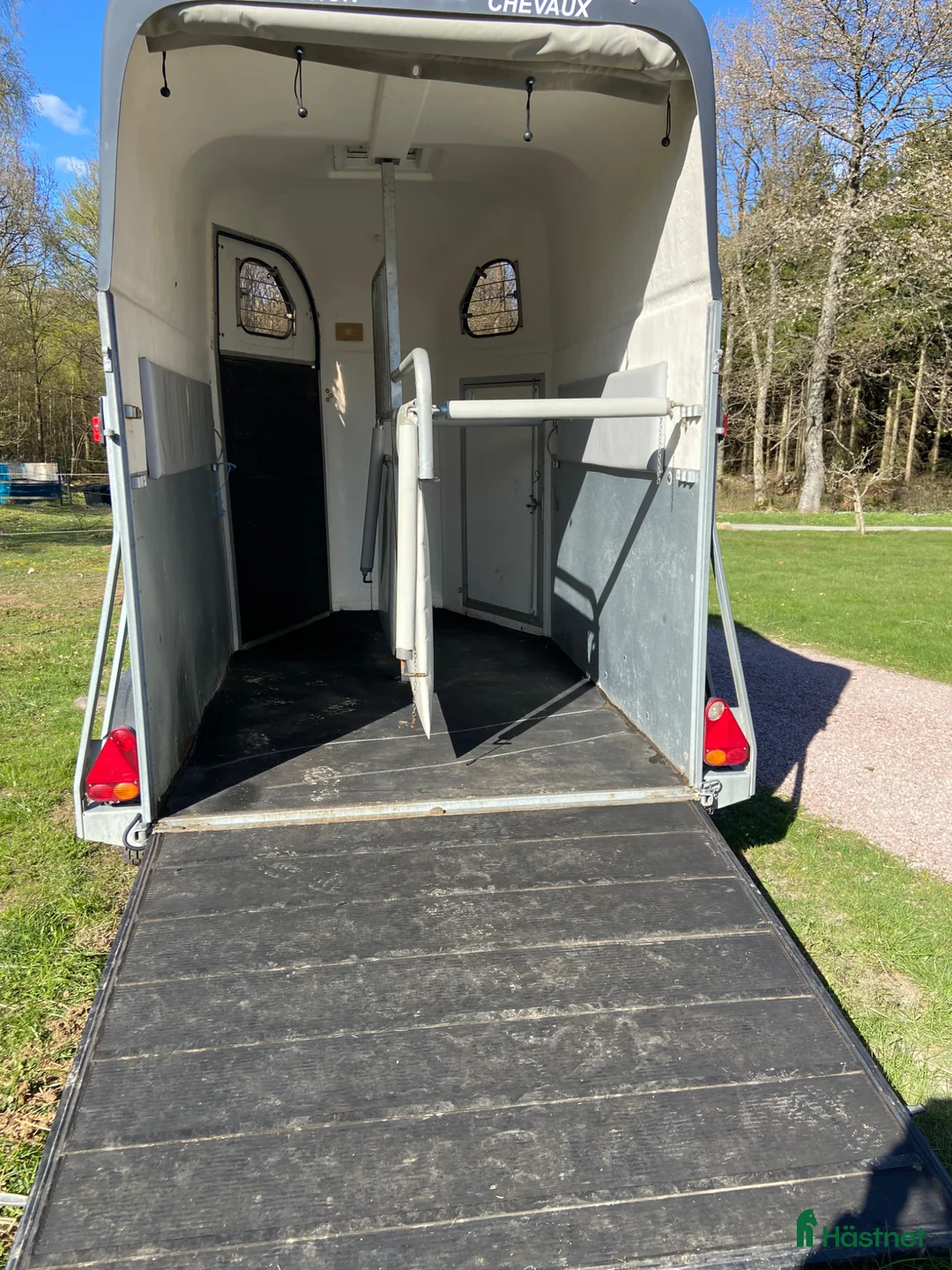 Hästtransporter  fordon & transport till salu: Cheval fronturlastat släp - Annons 2