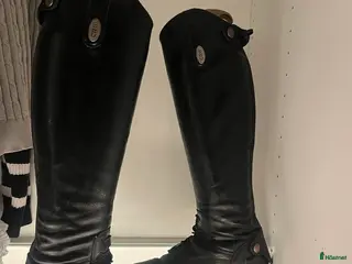 Ridstövlar ryttarutrustning till salu: Crw ridstövlar - Annons 1