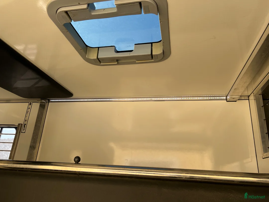 Hästlastbilar  fordon & transport till salu: Trevlig hästlastbil i Linköping - Annons 2