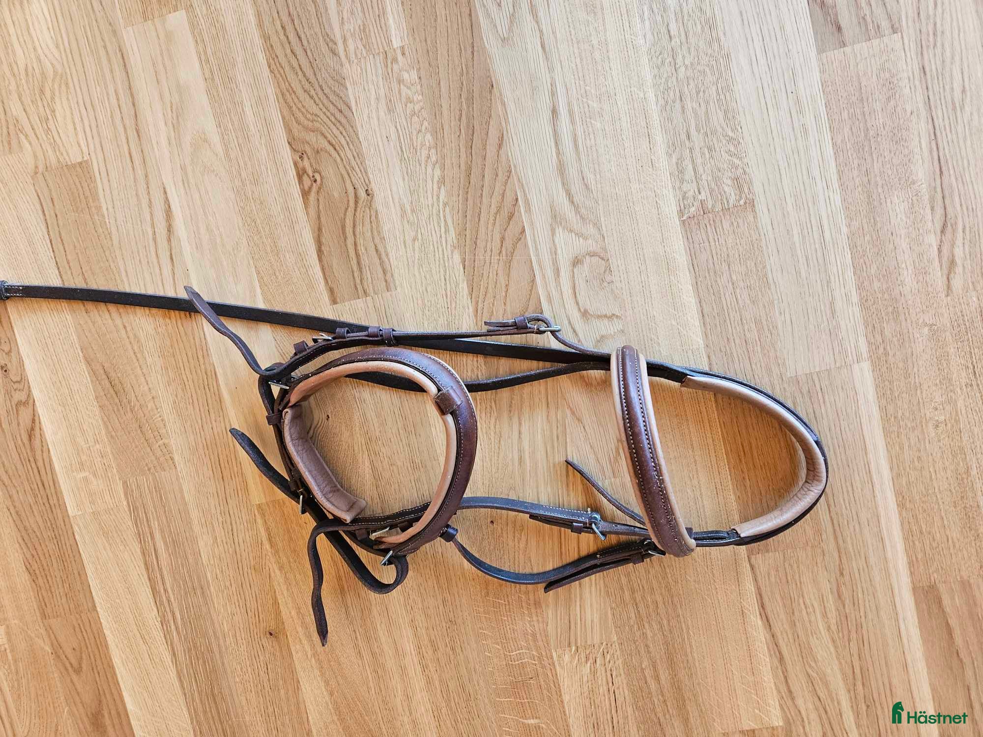 Träns hästutrustning till salu: Olika träns COB i Karlsborg - Annons 18