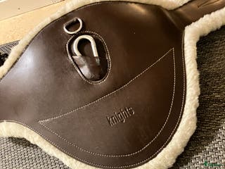 Sadeltillbehör hästutrustning till salu: Knights hoppgjord med fluff i Norrköping - Annons 5