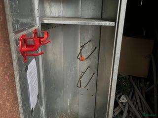 Stallinredning, stängsel & gård övrig utrustning till salu: Sadelskåp i metall i Järfälla - Annons 16