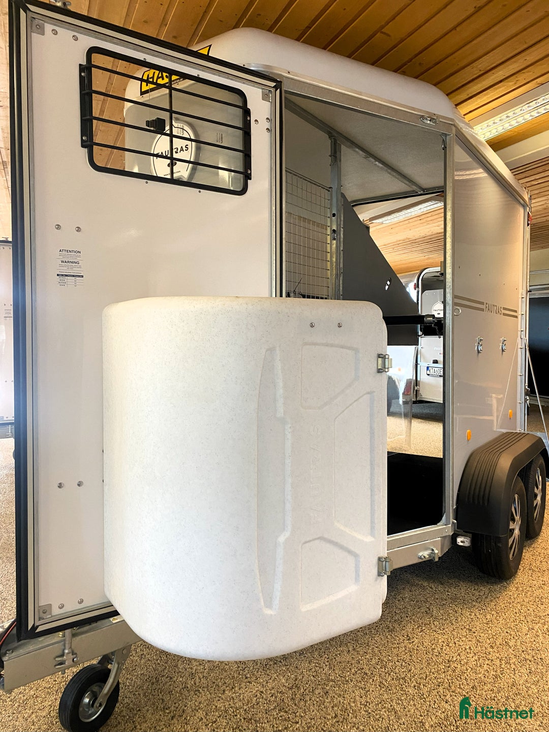 Hästtransporter  fordon & transport till salu: Fautras Provan demo-ex  i Kvicksund - Annons 11