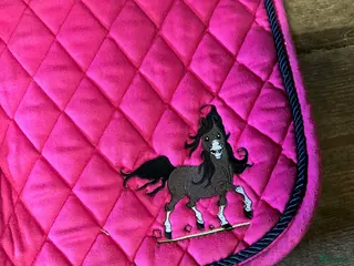 Schabrak & Vojlockar hästutrustning Otvättade schabrak - Annons 3