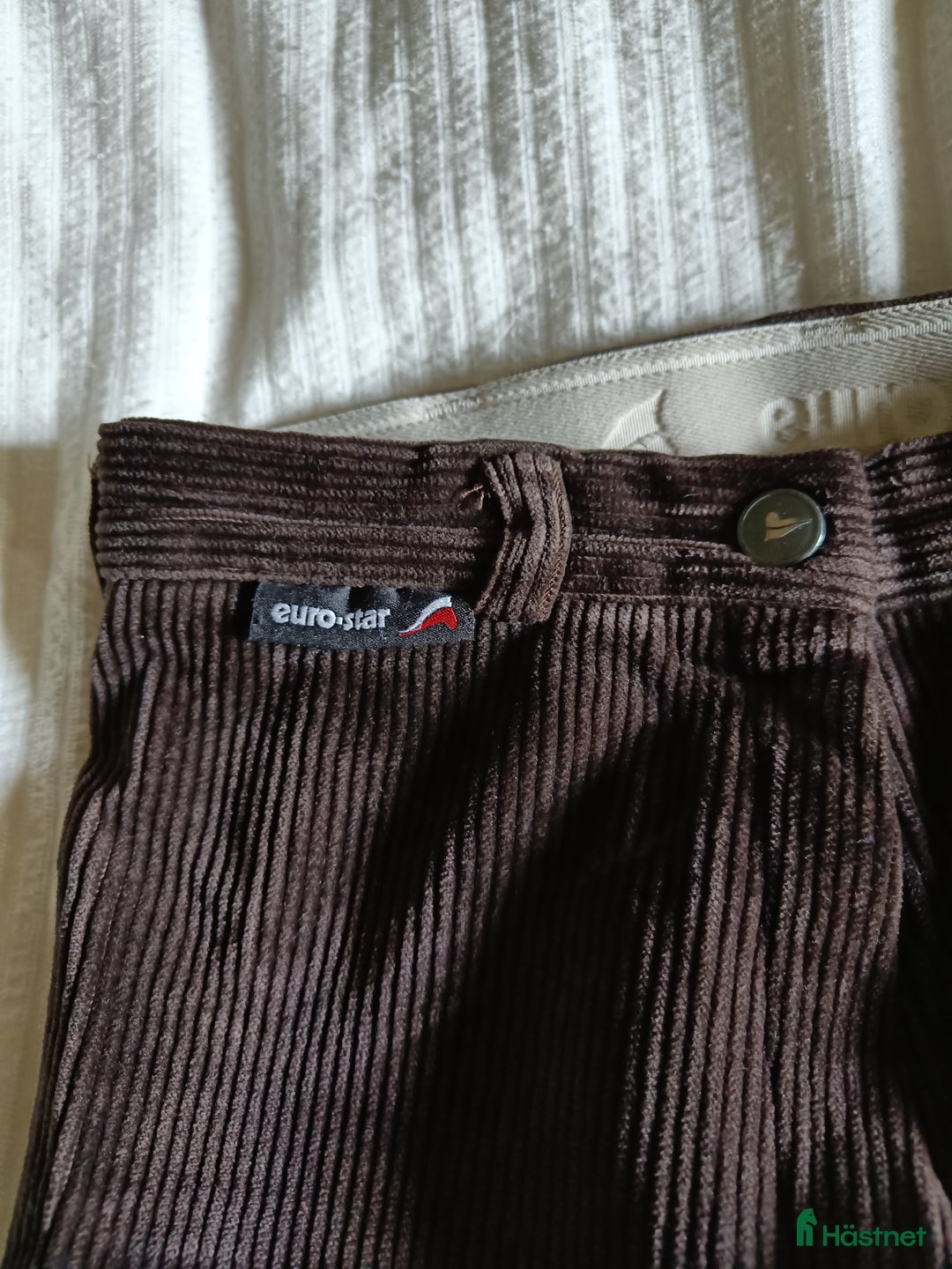 Ridbyxor ryttarutrustning till salu: Helskodda manchester  i Rimbo - Annons 1